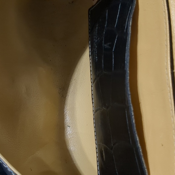 Dooney & Bourke Mini Binocular Bag cross body - Picture 9 of 9